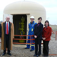 Shell Quest Carbon capture facility, Fort Saskatchewan (Source: Pembina Institute) Shell Quest Carbon capture facility, Fort Saskatchewan (Source: Pembina Institute)