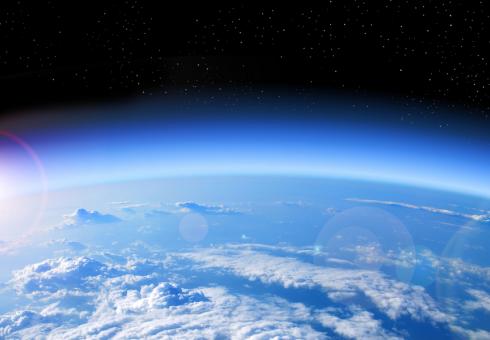 Scientists detect clear signal of human influence on upper tropospheric ozone 